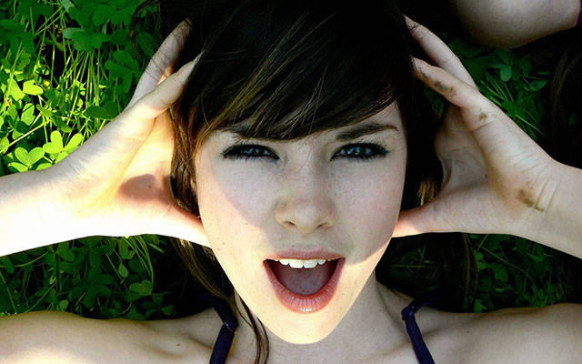 Девушки красотки без всякого макияжа