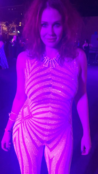 Фото Мейтленд Уорд с Comic Con