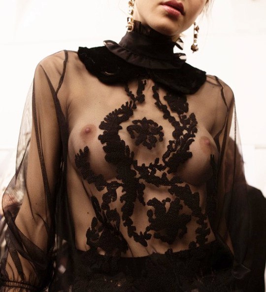 Молодые и развратные бабы