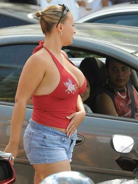 Сексуальные девчонки в пикантных ситуациях