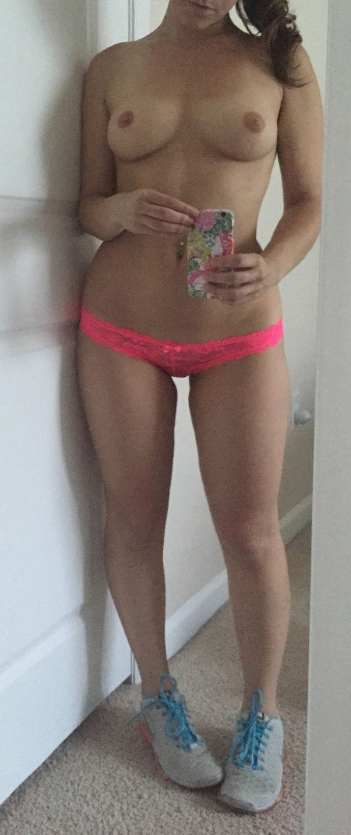 Любительские фото девушек 03.03.16