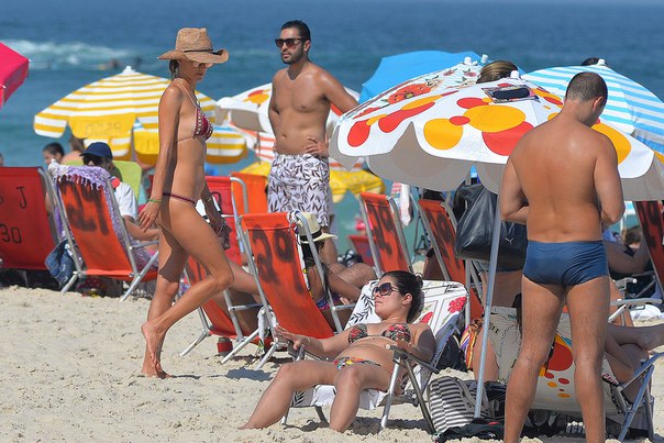 Алессандра Амбросио в Рио