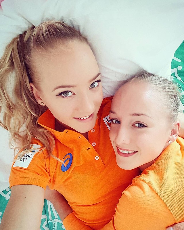 Близняшки-гимнастки Веверс из Нидерландов