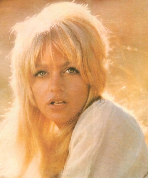 Голди Хоун Голая - Goldie Hawn Nude