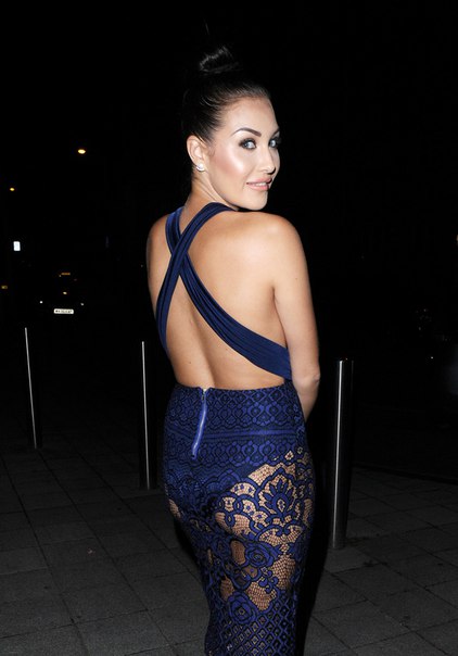 Хлоя Гудман ночью в Лондоне