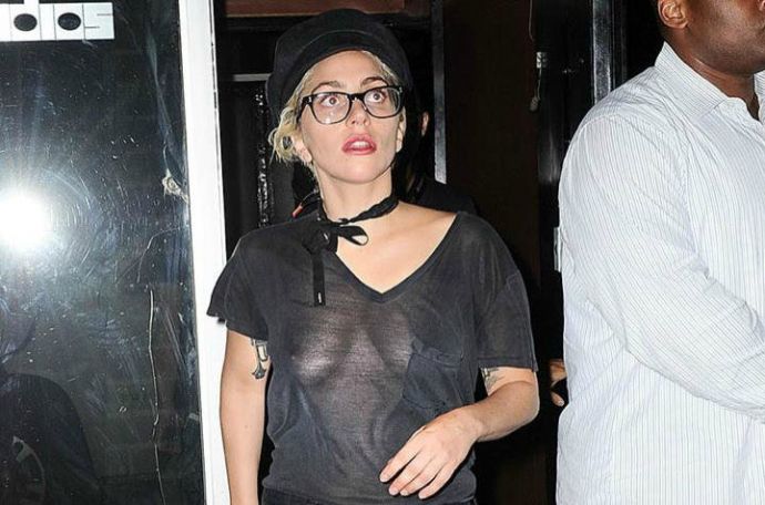 Леди Гагу не узнать