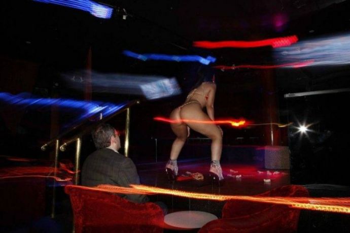 Надия Али из Пакистана снимается в порно