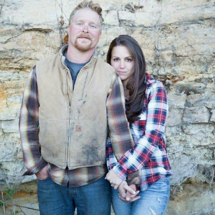 Романтическая обручальная фотосессия озабоченных