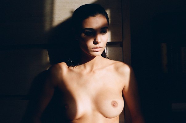 Мелина ДиМарко (Melina DiMarco) топлес