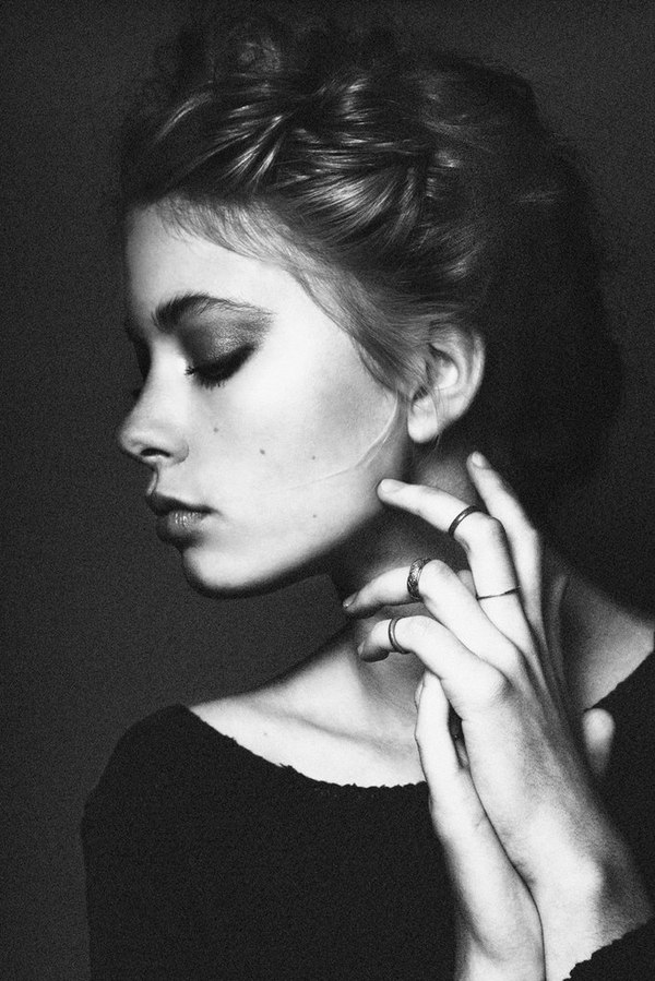 Сборник обнаженных знаменитостей