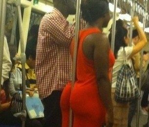 Зачем женщинам пышные формы? Зачем женщинам пышные формы?