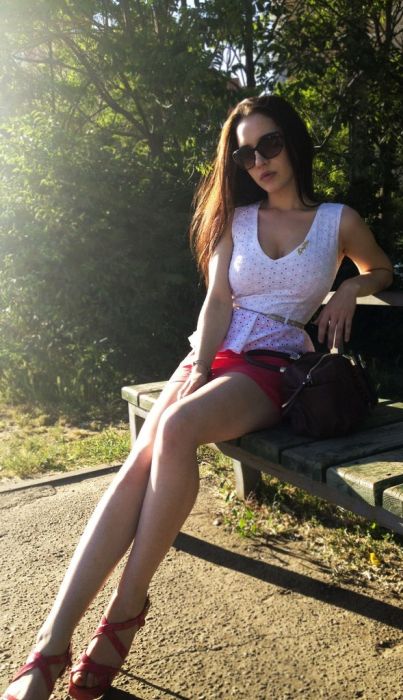 Горячие пользовательницы соцсетей Горячие пользовательницы соцсетей