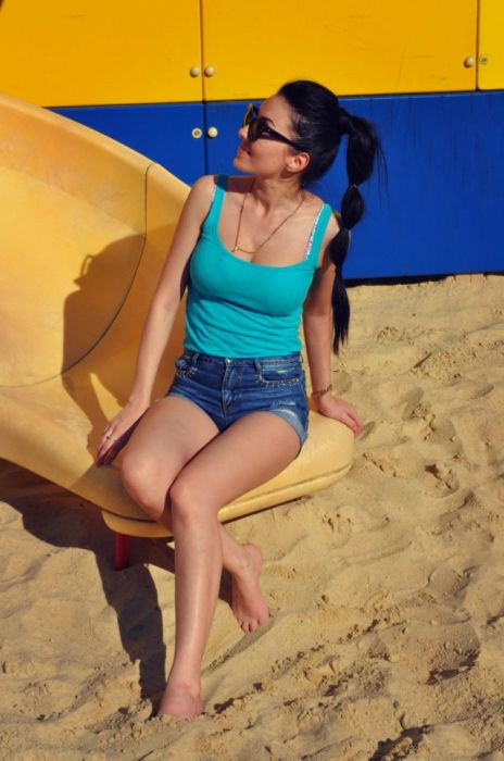 Горячие пользовательницы соцсетей Горячие пользовательницы соцсетей