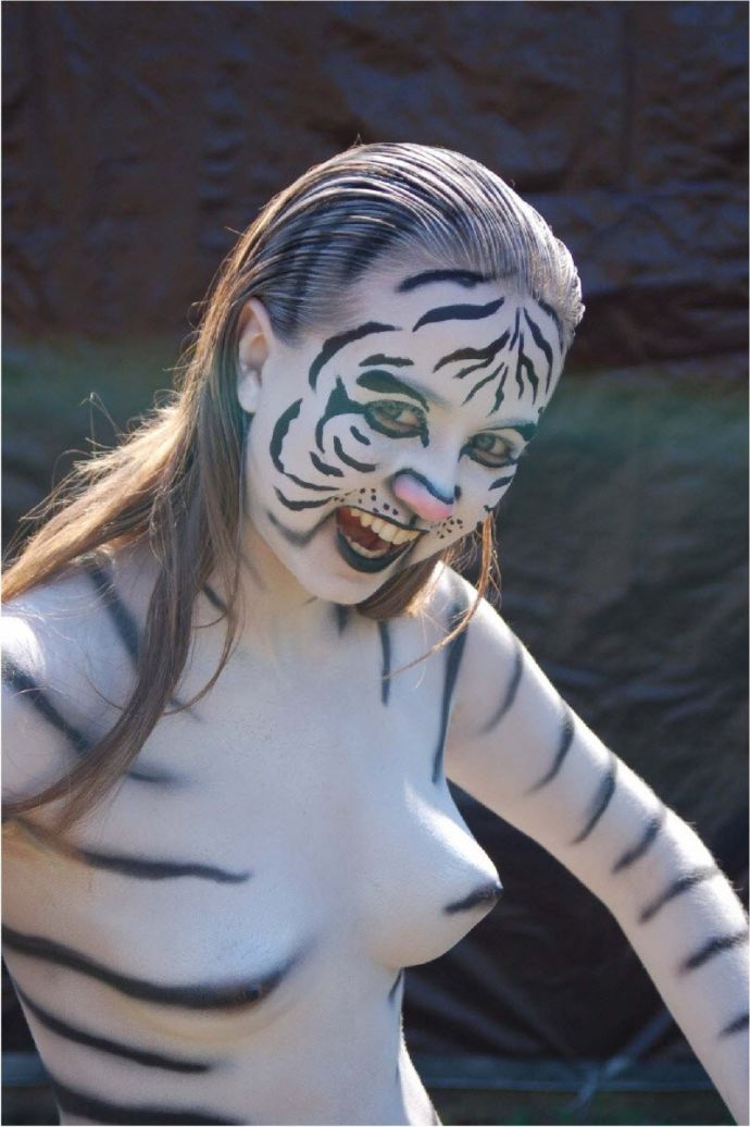 Удивительный боди-арт