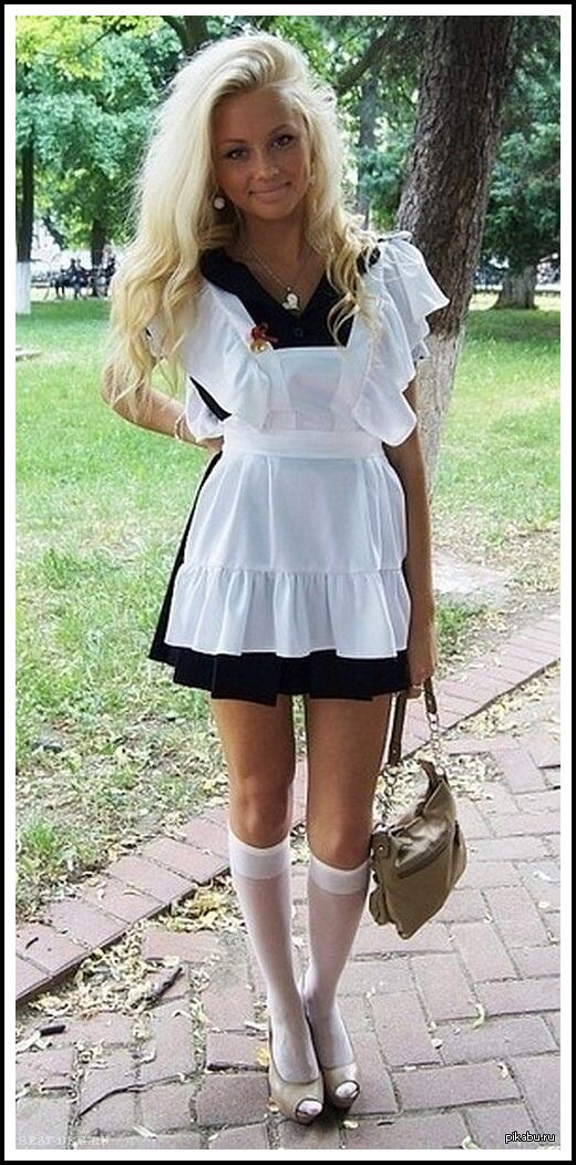 Красавицы из социальных сетей (17 фото)