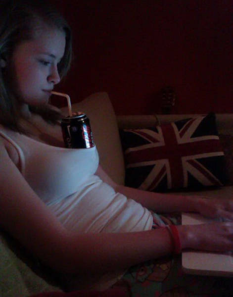 Девушки и гаджеты 2016 года