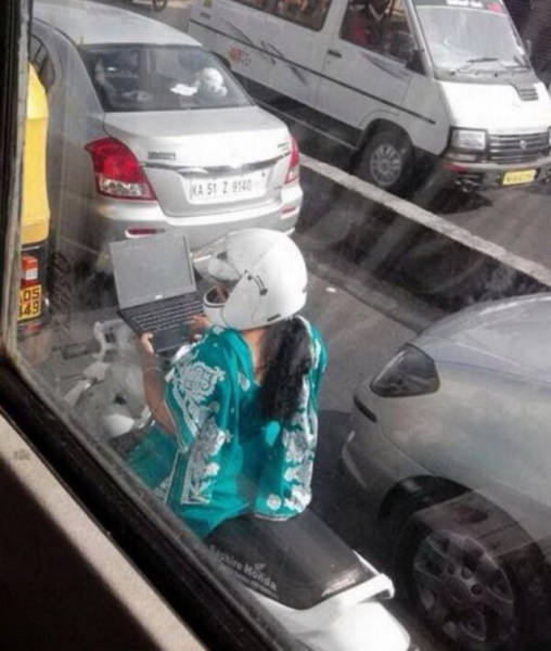 Девушки и гаджеты 2016 года