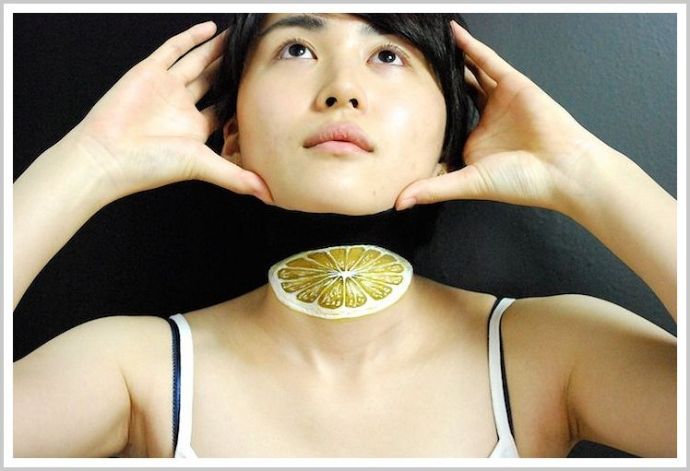 Стройные дамы с боди артом на теле особенно прелестны