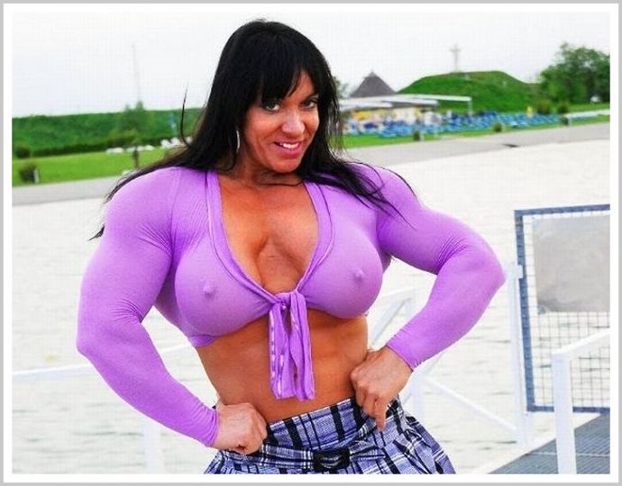 Девушки качки умеют быстро разводить на секс мужиков