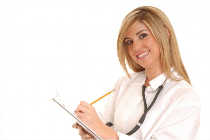 Сексапильные медсестры в униформе показывают упругие задницы