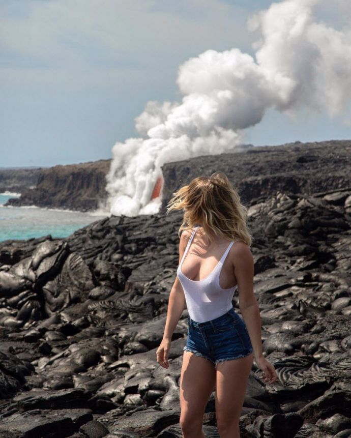 Сара Андервуд на снимках из социальных сетей