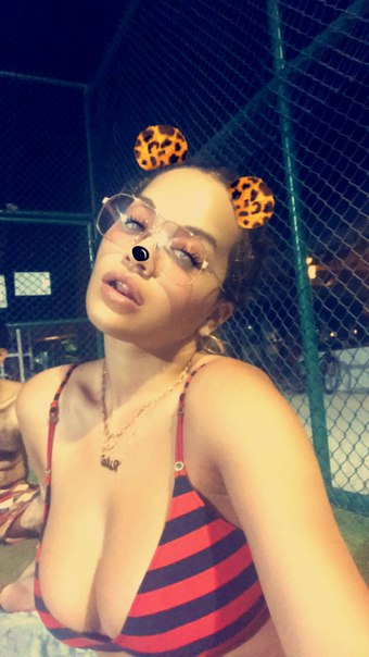 Rita Ora в Instagram, Snapchat (март 2017)