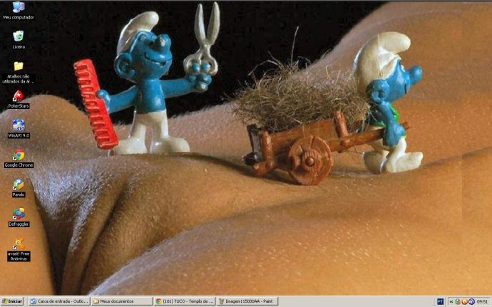 Приколы об эротики. Голые попутчицы на дороге.