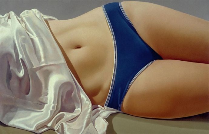 Фотореалистичные картины нижней части женского тела в нижнем белье