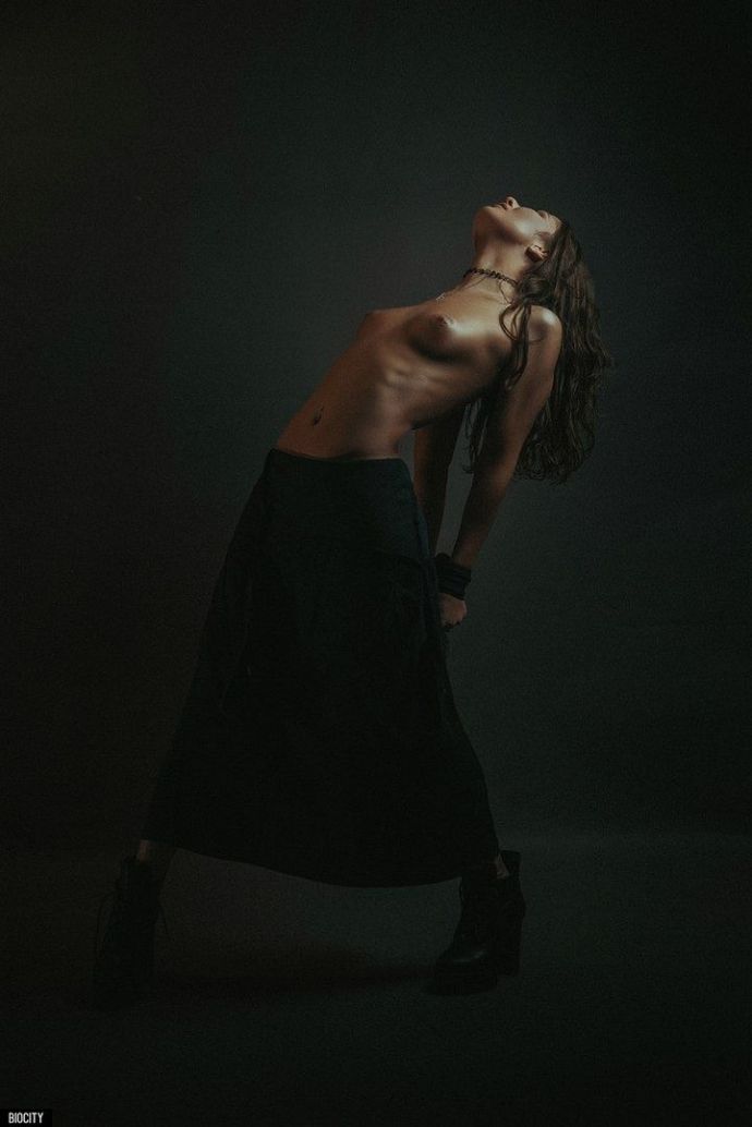 Гламурное ню