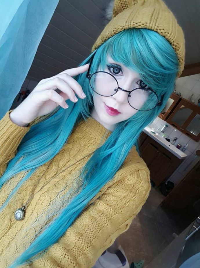 Неповторимая магия девушек в очках