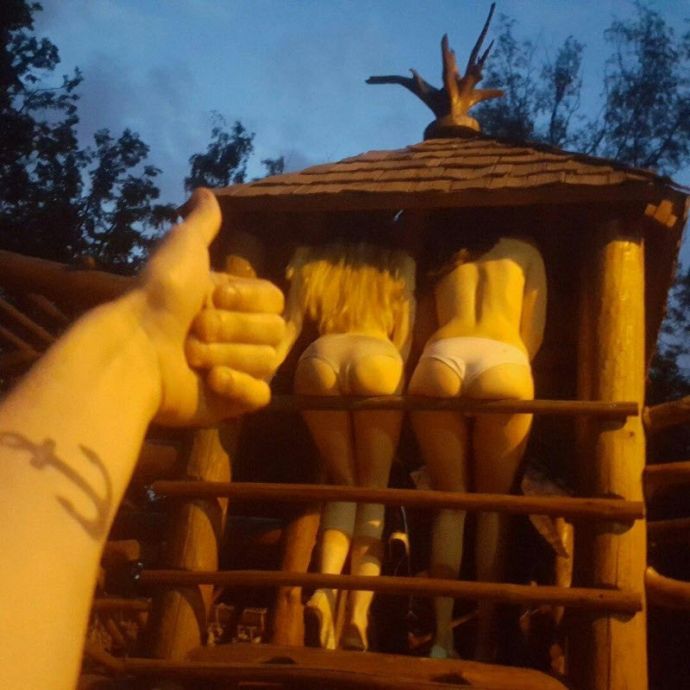 Бухло, секс и дикие вечеринки: подростки отметили окончание школы