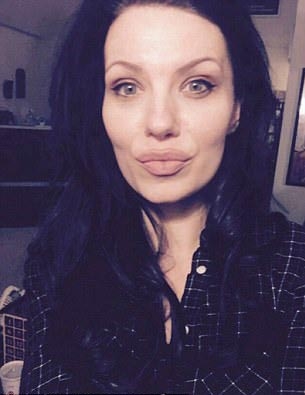 Анджелина Джоли и её двойник Анджелина Джоли и её двойник