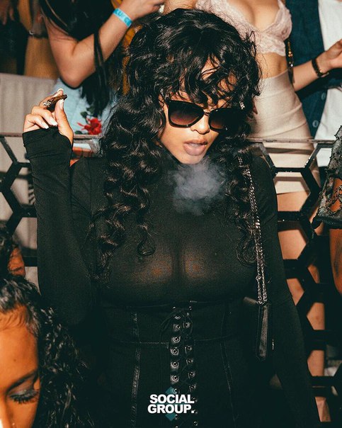 Индия Уэстбрукс в Instagram (май-июнь 2017)