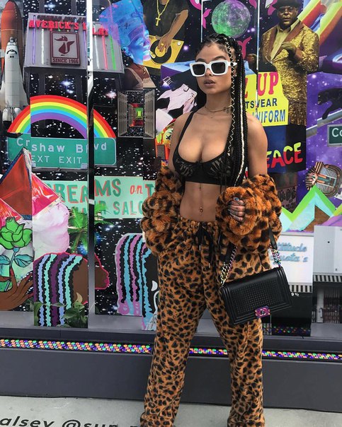 Индия Уэстбрукс в Instagram (май-июнь 2017)