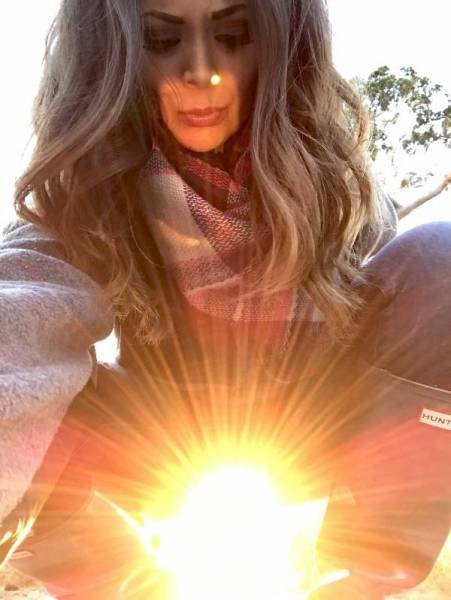 Девушки дурачатся Девушки дурачатся