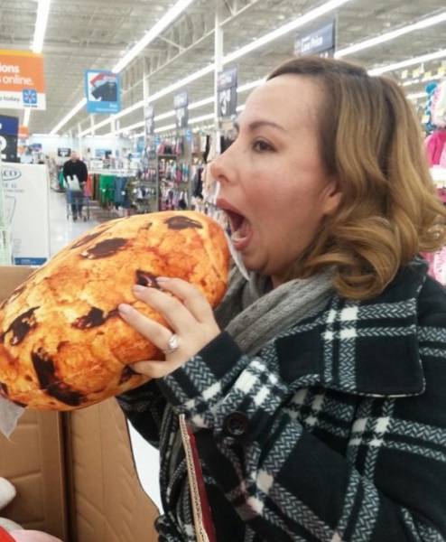 Девушки дурачатся Девушки дурачатся