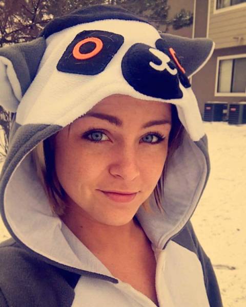 Девушки дурачатся Девушки дурачатся