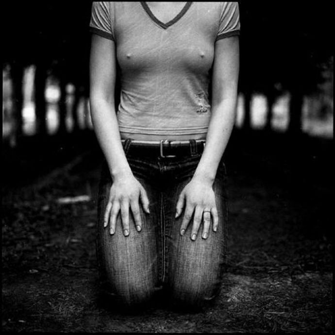 Черно белая эротика с сексапильными барышнями