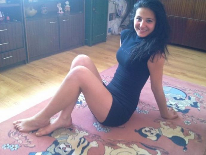 Сексуальные тела дамочек из социальных сетей