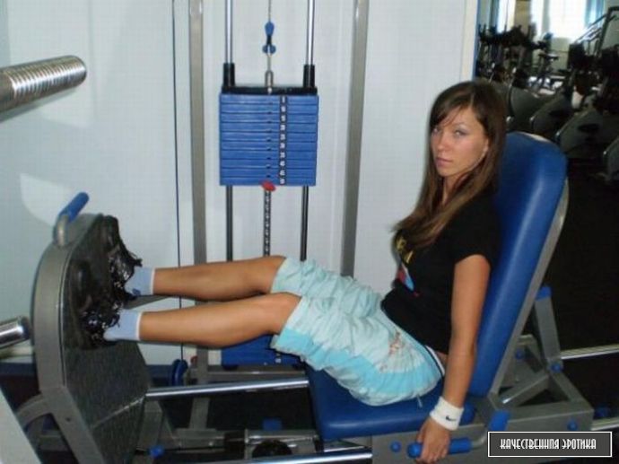 Фото девушек из спорт зала