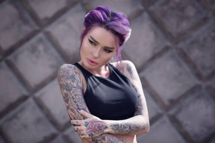 За что мы любим девушек с тату