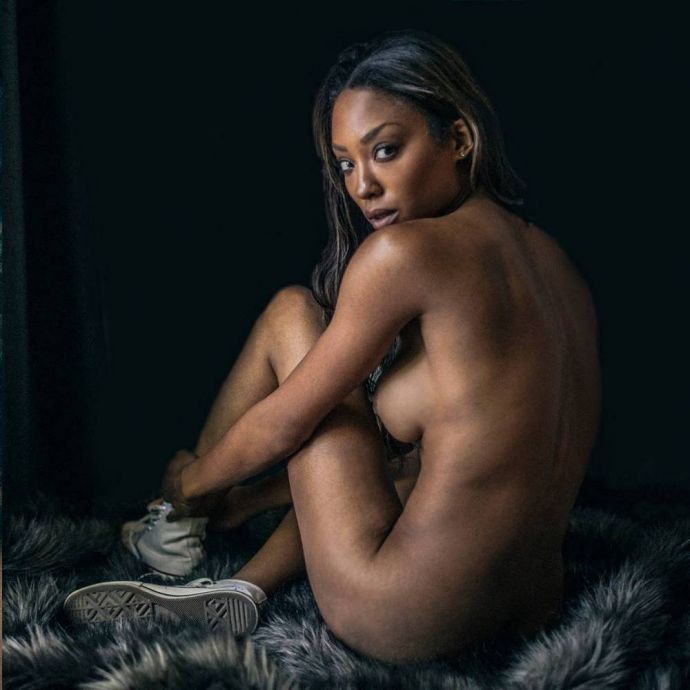 Стильное ню Марка Каролана