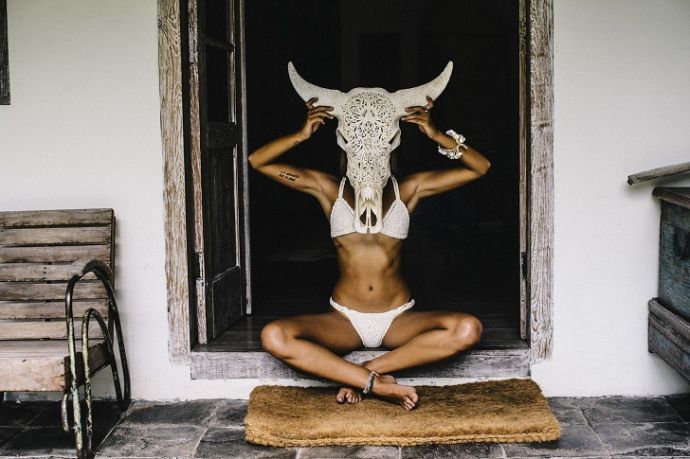 Стильное британское ню как оно есть