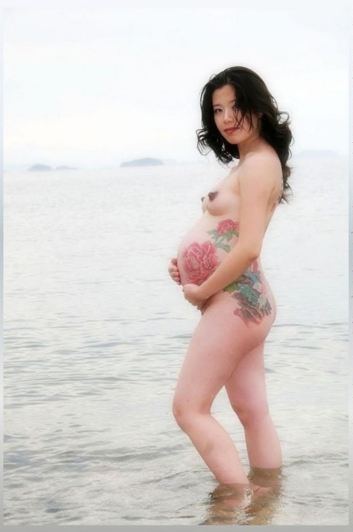 Откровенные снимки беременных женщин