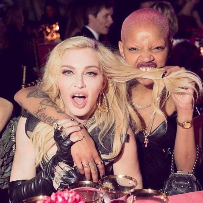 Сложно поверить, что эти девушки востребованные модели