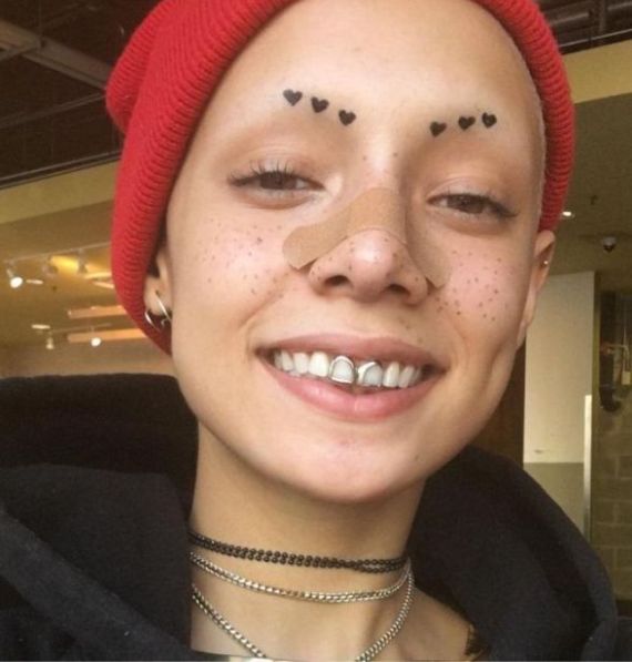 Сложно поверить, что эти девушки востребованные модели Сложно поверить, что эти девушки востребованные модели