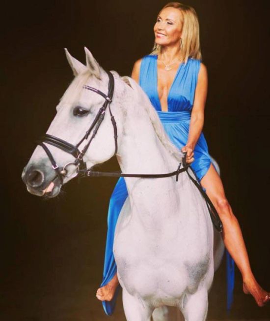 Сандра Сондоре - одна из самых красивых женщин в латвийской политике