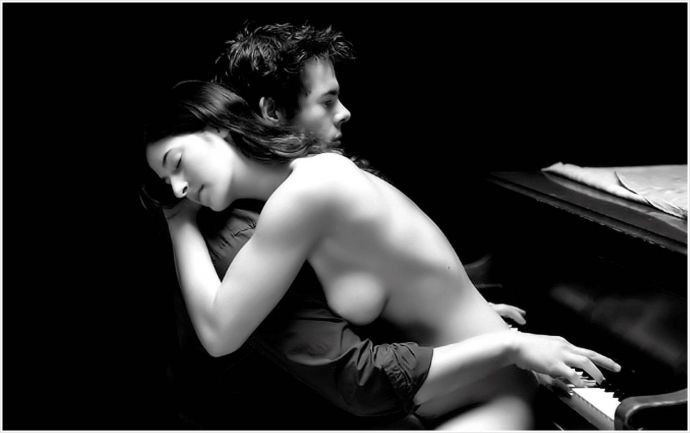 Мужчина и женщина на секс фото