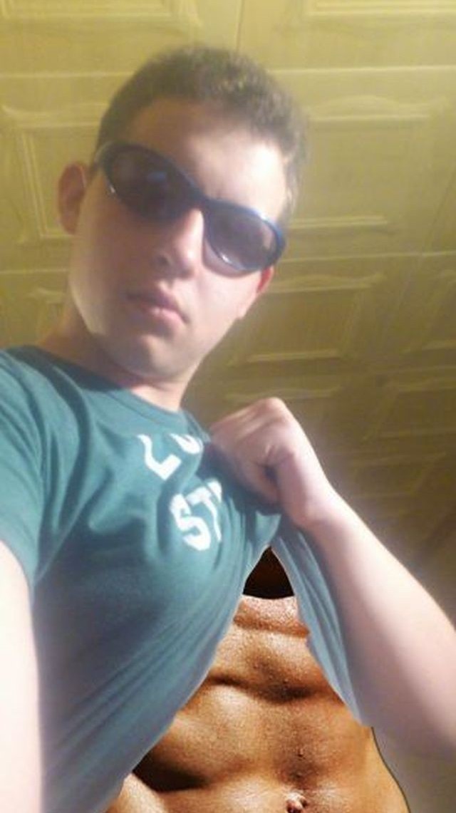 Когда фотошоп качает лучше любых тренажеров Когда фотошоп качает лучше любых тренажеров