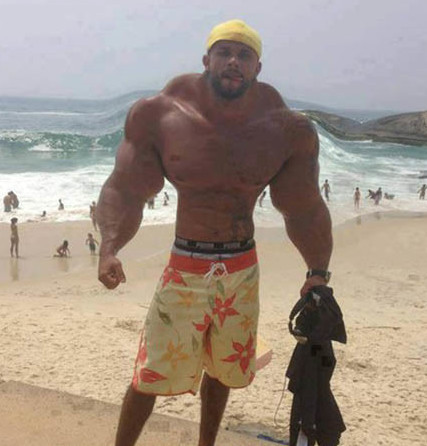 Когда фотошоп качает лучше любых тренажеров Когда фотошоп качает лучше любых тренажеров